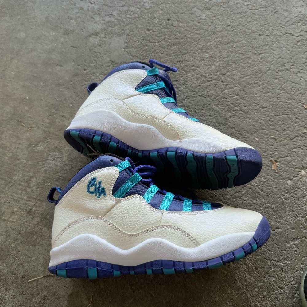 Kids Nike Air Jordan Retro 10 Charlotte Hornets in Blue Lagoon | 4.5Y